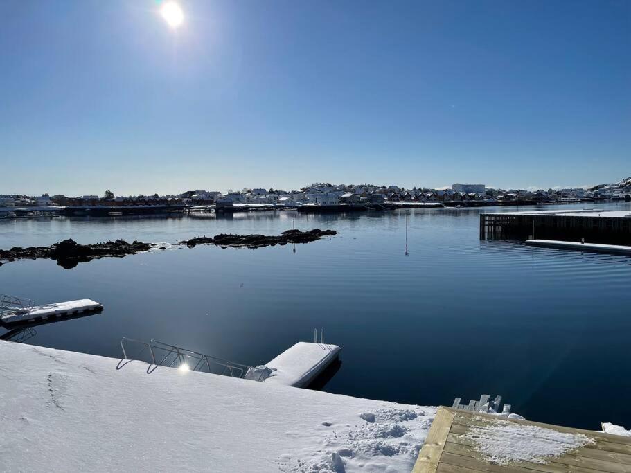 #Lofoten Leilighet Ved Sjoen Ballstad Exteriér fotografie
