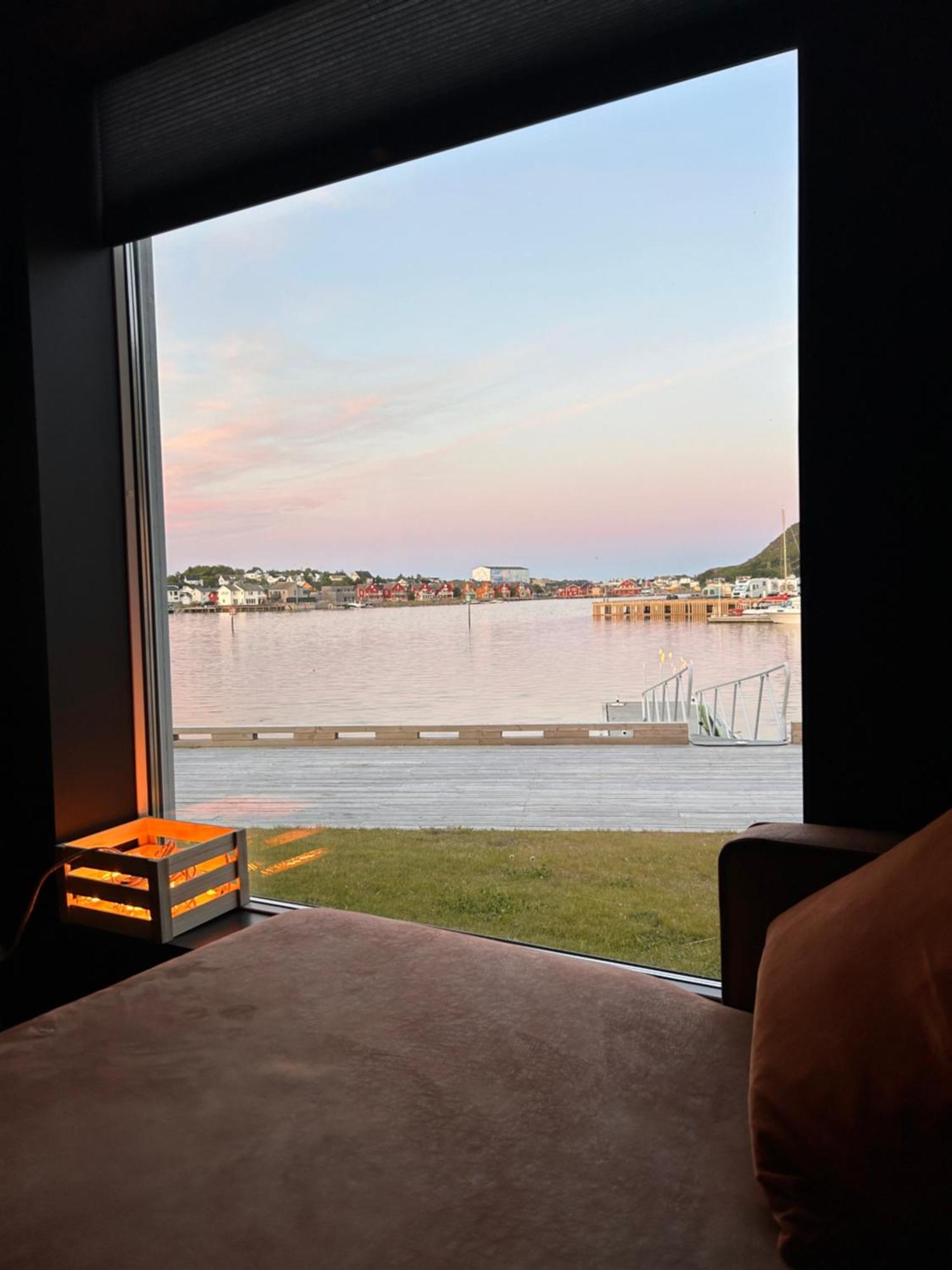 #Lofoten Leilighet Ved Sjoen Ballstad Exteriér fotografie