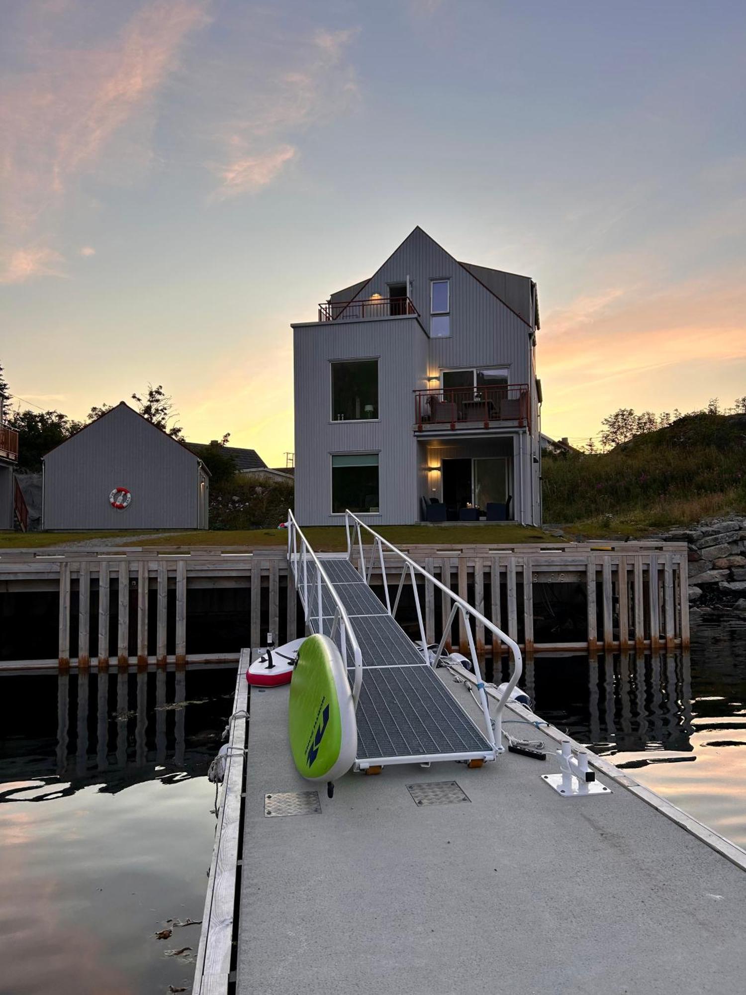 #Lofoten Leilighet Ved Sjoen Ballstad Exteriér fotografie